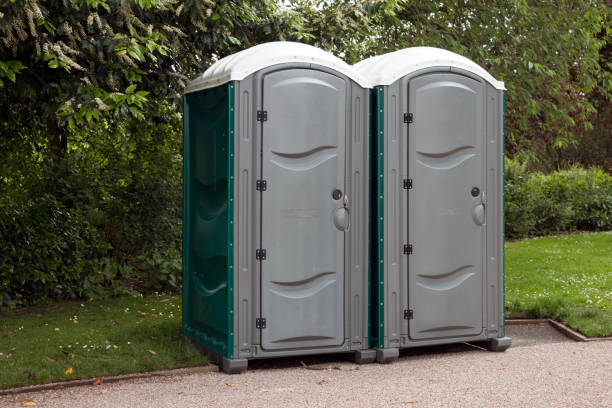 Types of Portable Toilets We Offer in Las Flores, CA